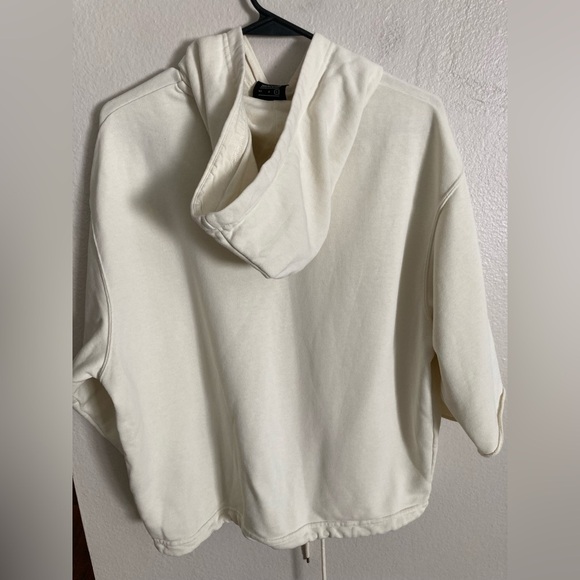 Nike Icon Clash Cream Boxy Sweatshirt with Tie Front Size Small - Picture 5 of 5